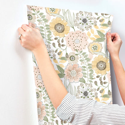 York Artisan Studio Artistic Bouquet Wallpaper - Coral & Lemon