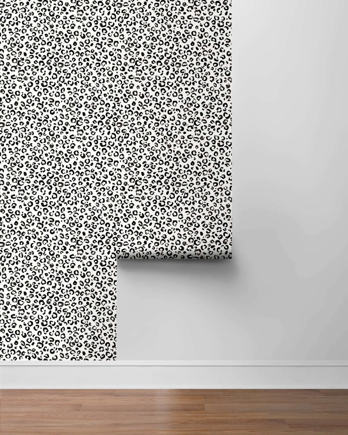 Daisy Bennett Classic Leopard Peel & Stick Wallpaper - Black & White