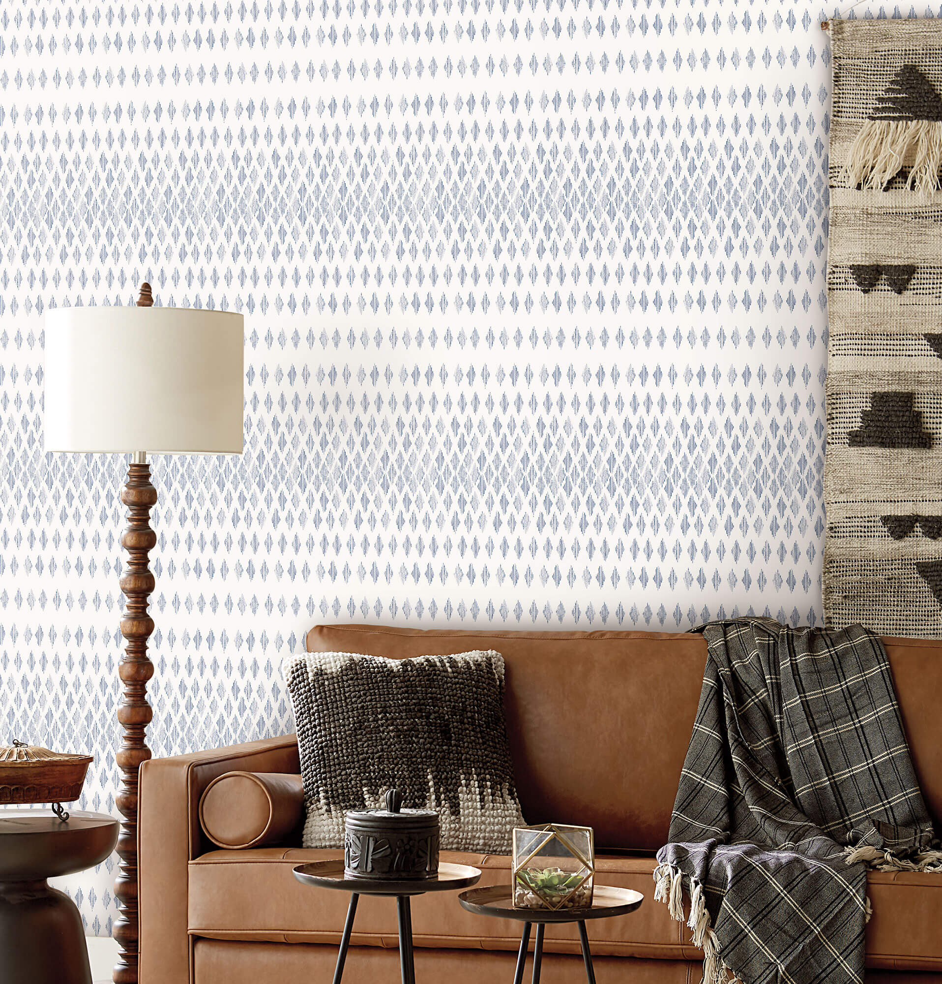 Simply Farmhouse Diamond Ombre Wallpaper - Blue & White – US Wall Decor