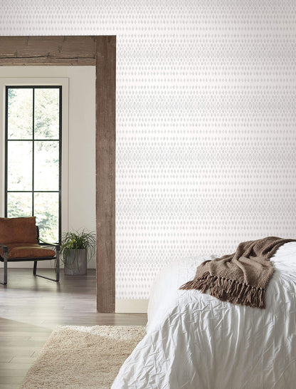 Simply Farmhouse Diamond Ombre Wallpaper - Gray & White