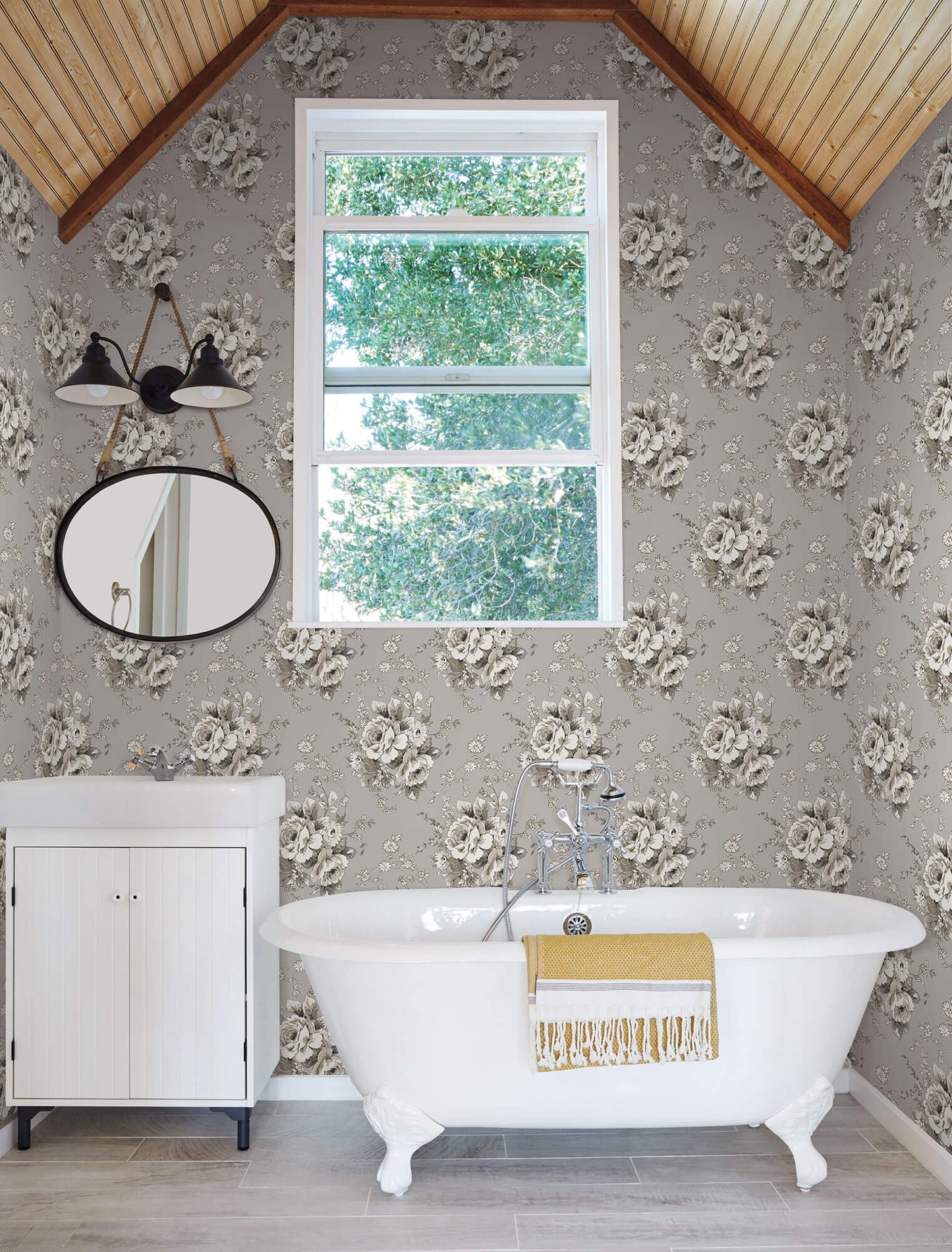 Simply Farmhouse Heritage Rose Wallpaper - Gray