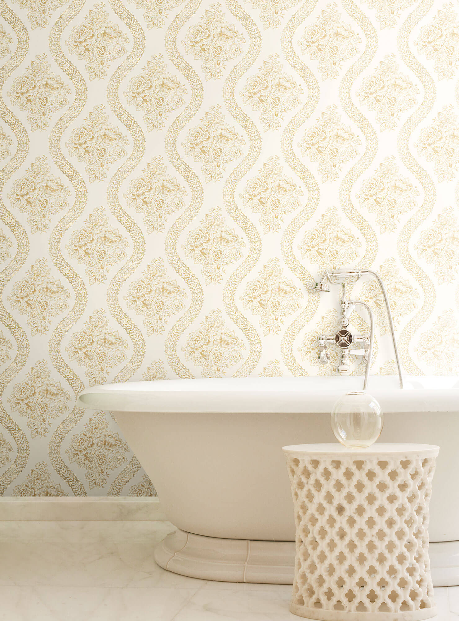 MH1602 Magnolia Home Coverlet Floral Bathroom Wallpaper Yellow