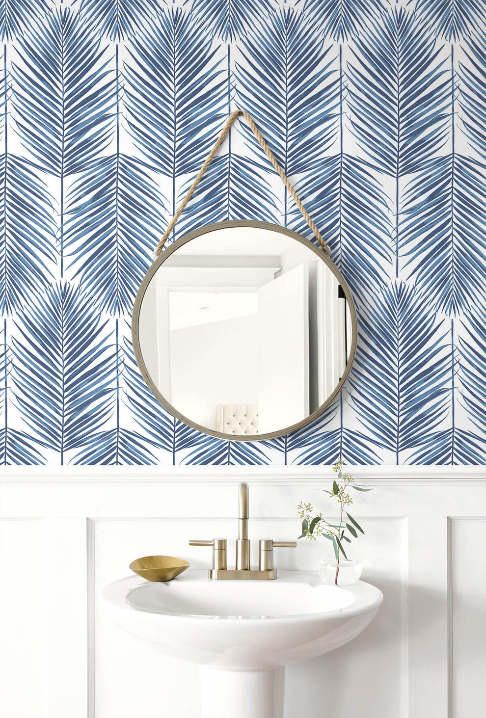 PR10702 Seabrook Paradise Palm Wallpaper - Coastal Blue – US Wall Decor