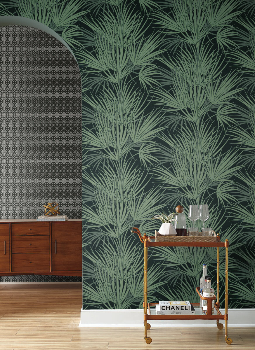 Silhouettes Palmetto Wallpaper - Black & Green